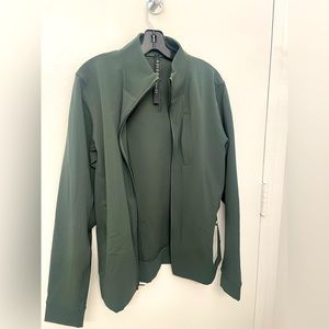Lululemon Men’s Sojourn jacket NWT Large